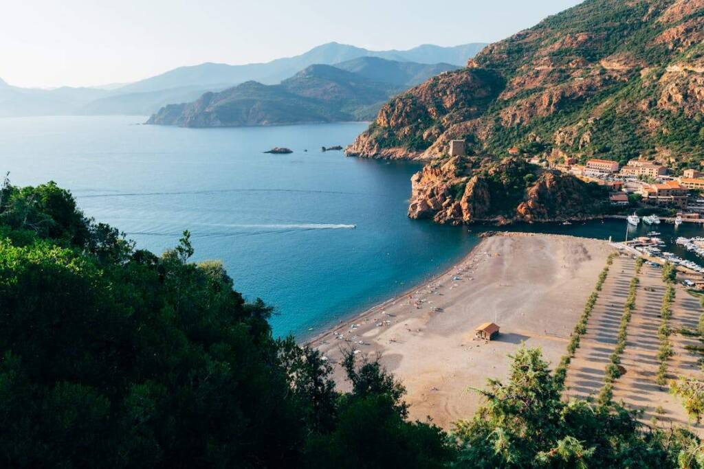  Onde ir em Julho praia de corsega