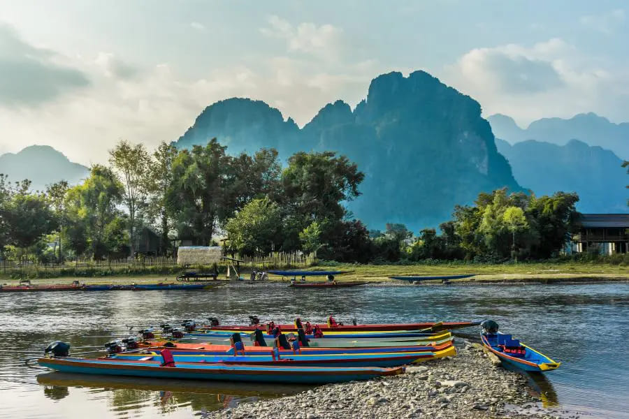 que ver em Laos Vang Vieng