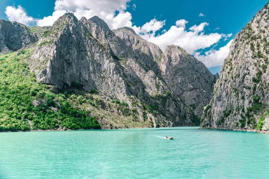 lago albania perigoso