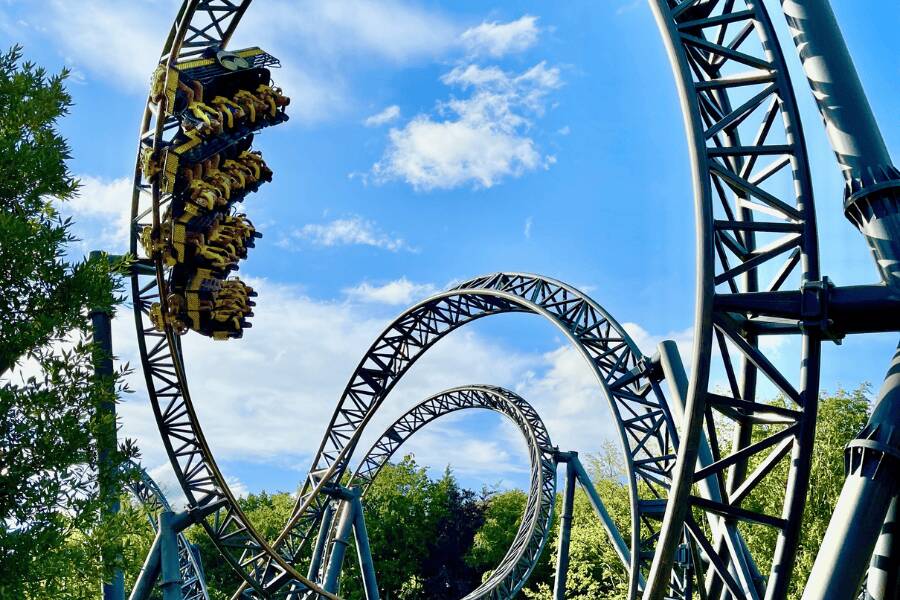 Looping em Alton Towers