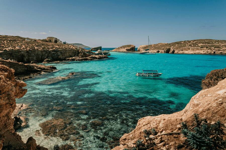 lagoa azul, comino, malta