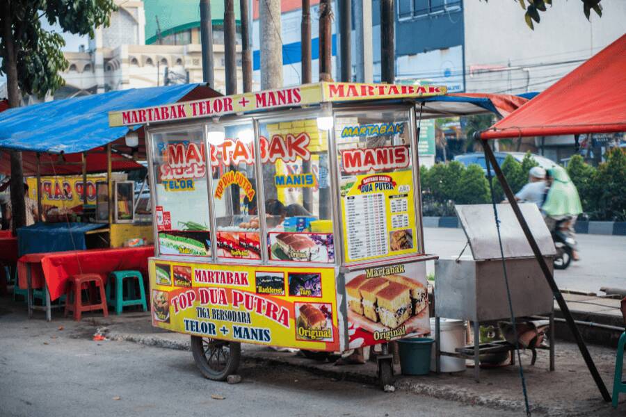 O que visitar na Tailândia - Banca tradicional de comida de rua para provar a gastronomia local